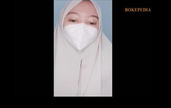 Hijab Putih Montok di Entot Sampai Organisme